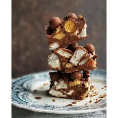 Vanilla, milk chocolate & Malteser rocky road